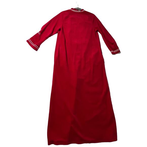Vintage 1970s Evelyn Pearson Red Polyester Long Robe/House Dress with White Trim - Picture 13 of 16